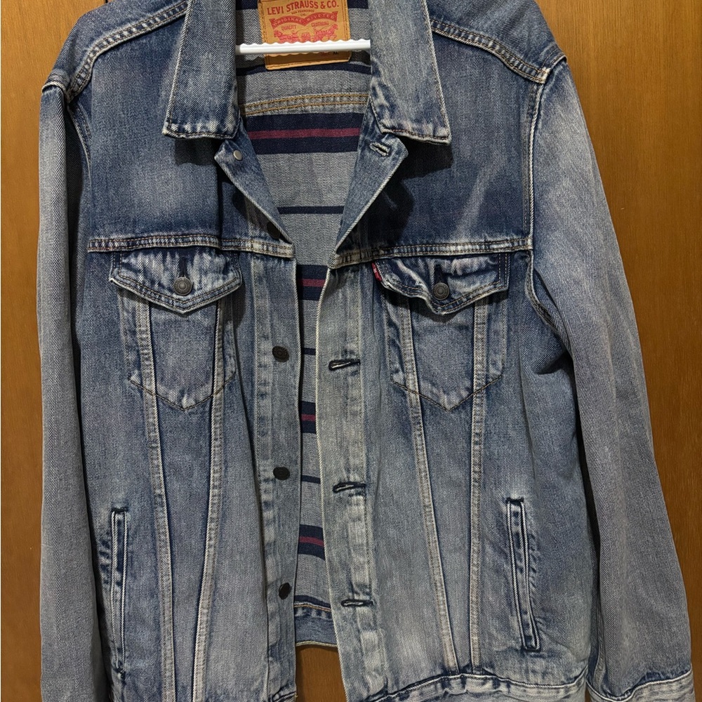 Levi's Tan Leather Patch with Red Logo